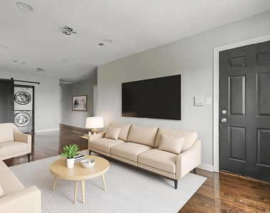 6540 S Maryland Avenue - Photo Thumbnail 4