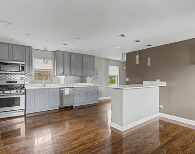 6540 S Maryland Avenue - Photo Thumbnail 5