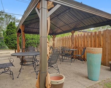 6540 S Maryland Avenue - Photo Thumbnail 14