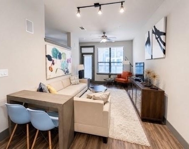 2910 Milam St Street - Photo Thumbnail 3
