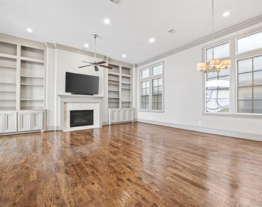 308 W Bell Street - Photo Thumbnail 27
