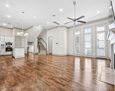 308 W Bell Street - Photo Thumbnail 30