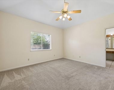 1201 Shadowlake Drive - Photo Thumbnail 3