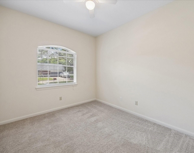 1201 Shadowlake Drive - Photo Thumbnail 6
