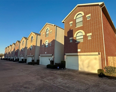 9833 Sandra Ann Court - Photo Thumbnail 1