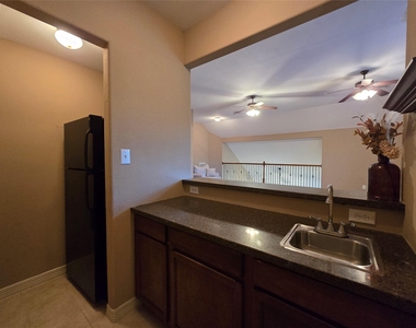 215 Danna Street - Photo Thumbnail 33