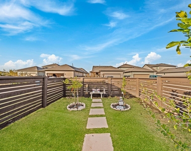 18530 Joyous Lane - Photo Thumbnail 24