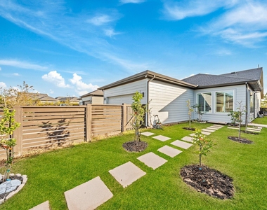 18530 Joyous Lane - Photo Thumbnail 23