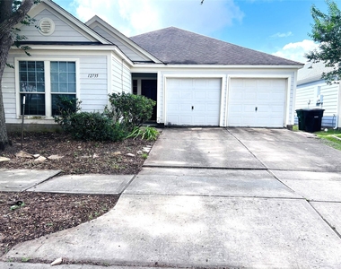 12735 Wisteria Park Drive - Photo Thumbnail 10