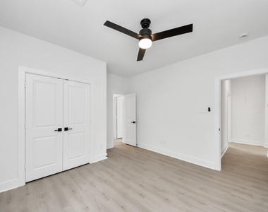 860 Rachel Street Street - Photo Thumbnail 34