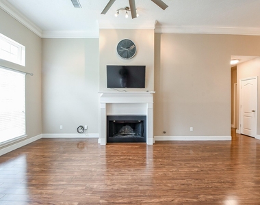 21818 Windsor Castle Drive - Photo Thumbnail 6