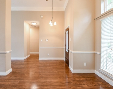 21818 Windsor Castle Drive - Photo Thumbnail 5