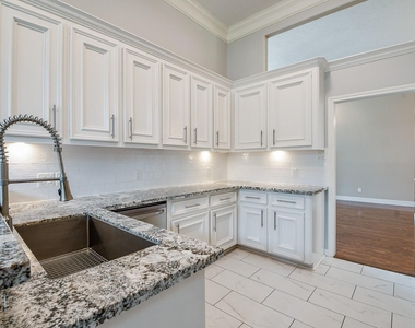 21818 Windsor Castle Drive - Photo Thumbnail 12