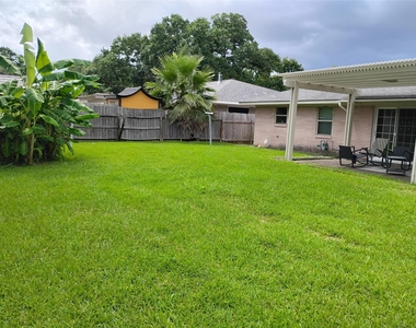 5431 Grape Street - Photo Thumbnail 37