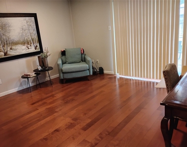 5431 Grape Street - Photo Thumbnail 9
