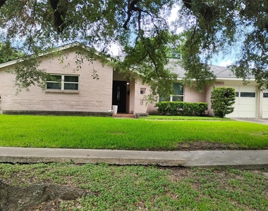 5431 Grape Street - Photo Thumbnail 1