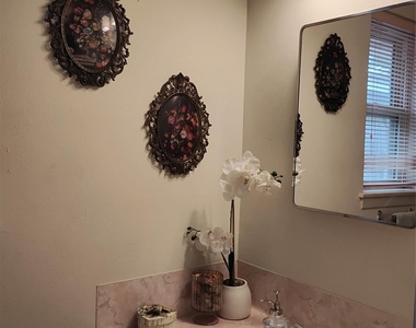 5431 Grape Street - Photo Thumbnail 34