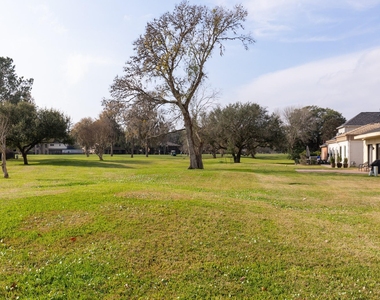 20 Charleston Street N - Photo Thumbnail 27