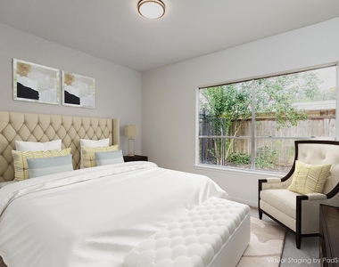 20 Charleston Street N - Photo Thumbnail 9