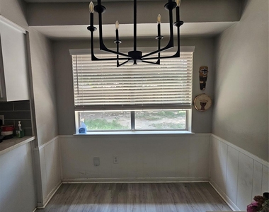 29402 Loddington Street - Photo Thumbnail 1