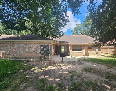 29402 Loddington Street - Photo Thumbnail 10