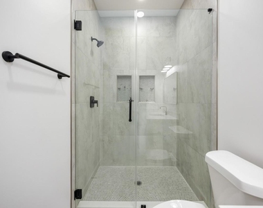 3327 Cornell Street - Photo Thumbnail 33