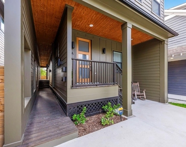 3327 Cornell Street - Photo Thumbnail 1