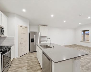 714 Boer Plains Drive - Photo Thumbnail 6