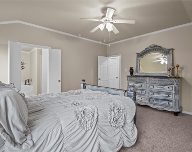 301 Turquoise Trade Drive - Photo Thumbnail 9