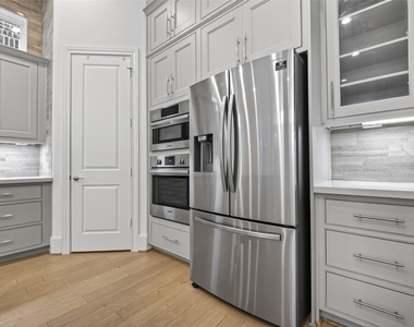 2713 Kinsley Oaks Drive - Photo Thumbnail 17