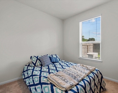 12615 Baker Bend Street - Photo Thumbnail 15