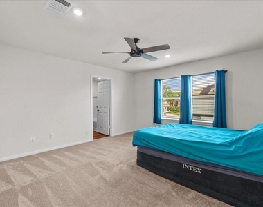 12615 Baker Bend Street - Photo Thumbnail 25