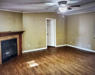 27418 Lily Court - Photo Thumbnail 2
