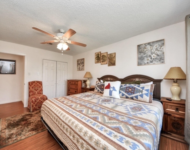 17018 Water Oak Drive - Photo Thumbnail 4