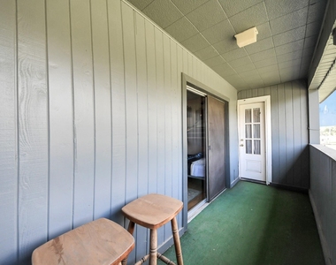 17018 Water Oak Drive - Photo Thumbnail 23
