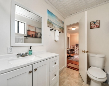 17018 Water Oak Drive - Photo Thumbnail 35
