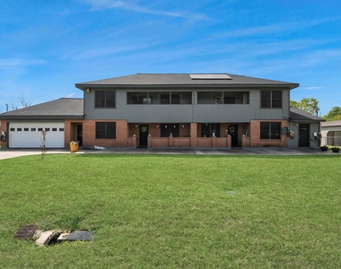 17018 Water Oak Drive - Photo Thumbnail 43