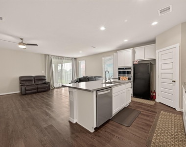28419 Hazel Trail - Photo Thumbnail 14