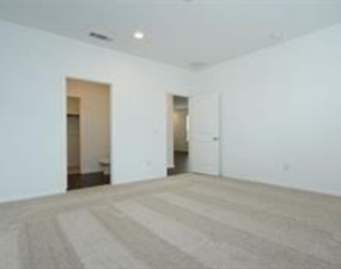 11750 Armadale Drive - Photo Thumbnail 14