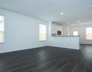 11750 Armadale Drive - Photo Thumbnail 10