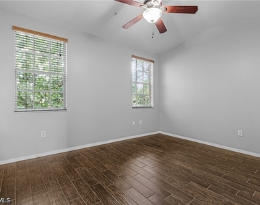 3258 Tamara Drive - Photo Thumbnail 16