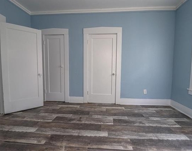 2237 North Street - Photo Thumbnail 14