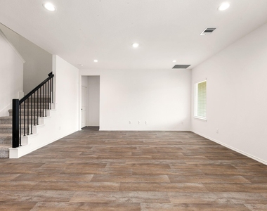 3023 Sycamore Run Lane - Photo Thumbnail 11