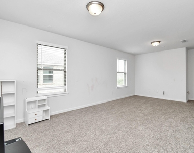 5411 Cavall Road - Photo Thumbnail 28