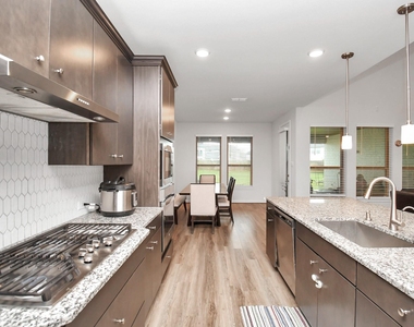 5411 Cavall Road - Photo Thumbnail 5