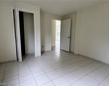 2150 Panama Avenue - Photo Thumbnail 12