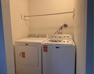 2150 Panama Avenue - Photo Thumbnail 45