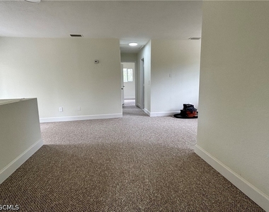 2150 Panama Avenue - Photo Thumbnail 32