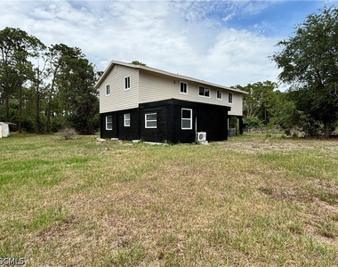 2150 Panama Avenue - Photo Thumbnail 38