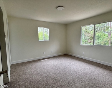 2150 Panama Avenue - Photo Thumbnail 28